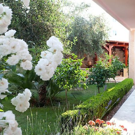 Villa Stobreč エクステリア 写真