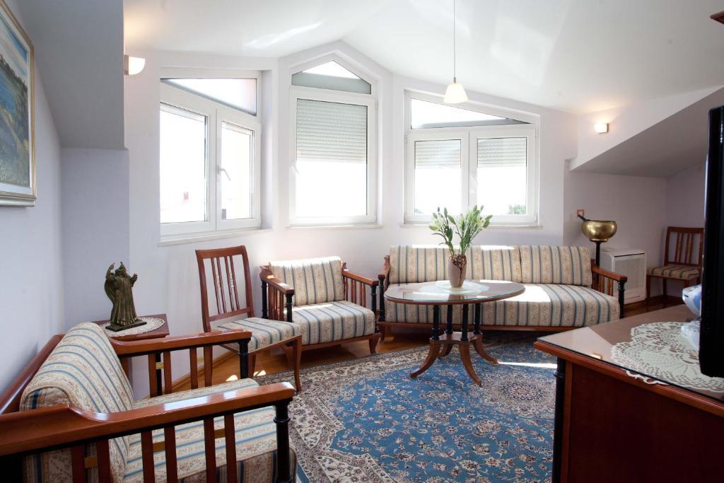 Villa Stobreč 部屋 写真