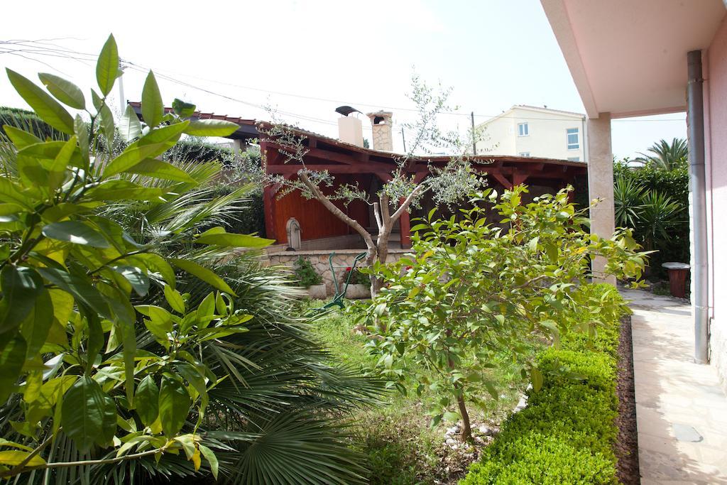 Villa Stobreč エクステリア 写真